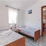 Hak Apartment