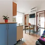 Apartment Hak Vir
